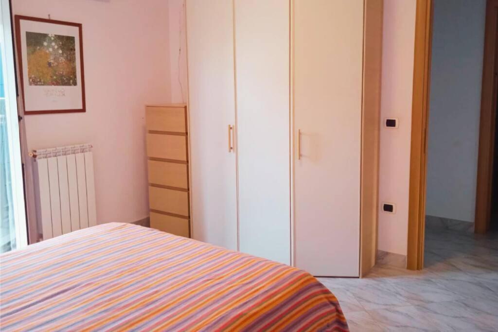 דירות ג'ובינאצו Casa Flora A Due Passi Dal Mare מראה חיצוני תמונה